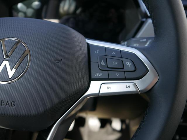 Volkswagen Touran Comfortline 1.5 TSI COMFORTLINE*ACC*NAVI*KESSY*3-ZONE KLIMAAUTOMATIK*RFK*WINTERPAKET* 