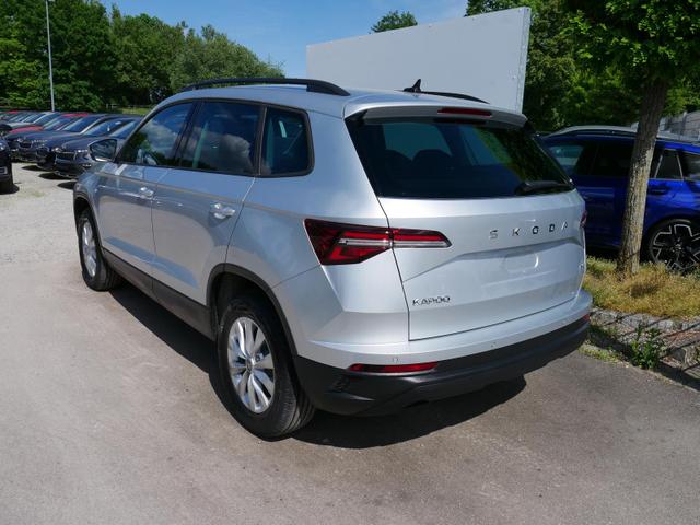 Skoda Karoq Selection 2.0 TDI DSG 4x4*AHK*PDC-HI*LED*SHZ*SMARTLINK*TEMPOMAT 
