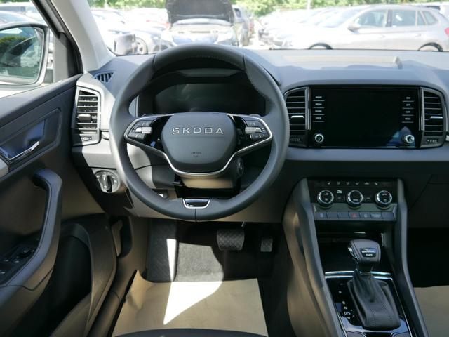 Skoda Karoq Selection 2.0 TDI DSG 4x4*AHK*PDC-HI*LED*SHZ*SMARTLINK*TEMPOMAT 
