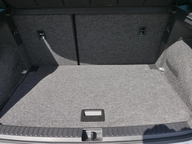 Seat Arona Xperirnce 1.5 TSI DSG Xperirnce*NAVI*ACC*LED*PDC*KAMERA*SHZ*TEMPOMAT*18-ALU 