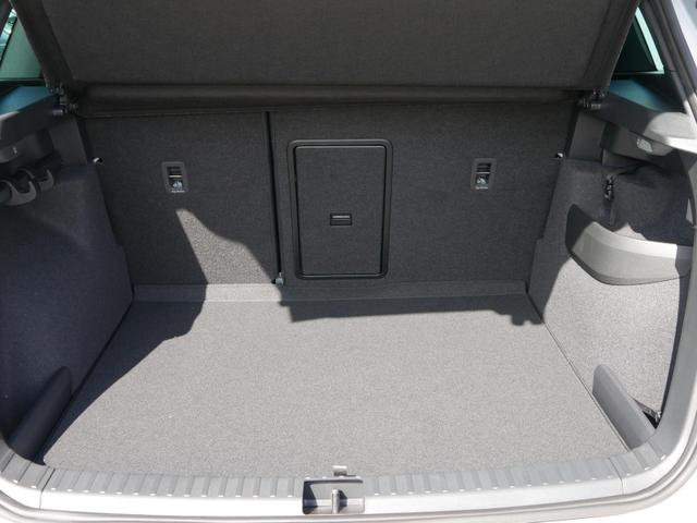 Skoda Karoq Sportline 2.0 TSI 4x4 DSG DSG*KESSY*TEMPOMAT*PDC-HINTEN*SMARTLINK*LED* 