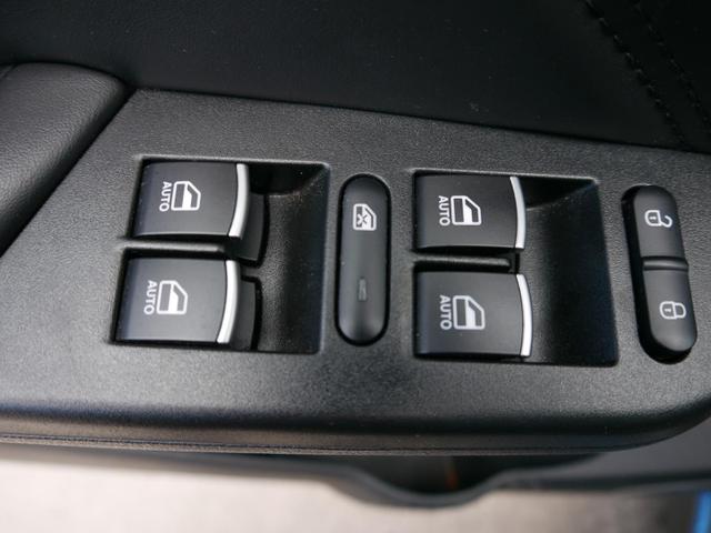 DFSK Seres 3 LUXUR LUXURY Paket3*NAVI*PANO*LEDER*PDC*SHZ*360*KAMERA*KEYLESS-GO 