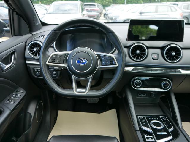 DFSK Seres 3 LUXUR LUXURY Paket3*NAVI*PANO*LEDER*PDC*SHZ*360*KAMERA*KEYLESS-GO 