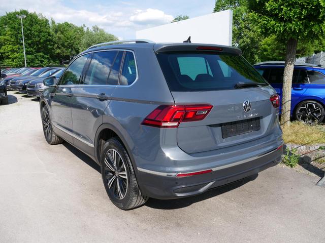 Volkswagen Tiguan LIFE 2.0 TDI DPF DSG 4M * FAHRERASSISTENZ PLUS-& WINTERPAKET AHK LED NAVI PARK ASSIST 