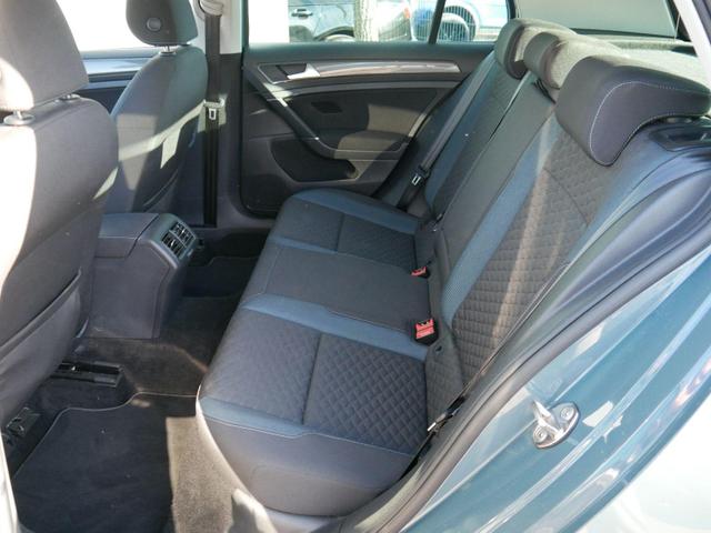 Volkswagen Golf IQ.DRIVE 1.0 TSI IQ. Drive * ACC PARK ASSIST SITZHEIZUNG KLIMAAUTOMATIK FRONT 