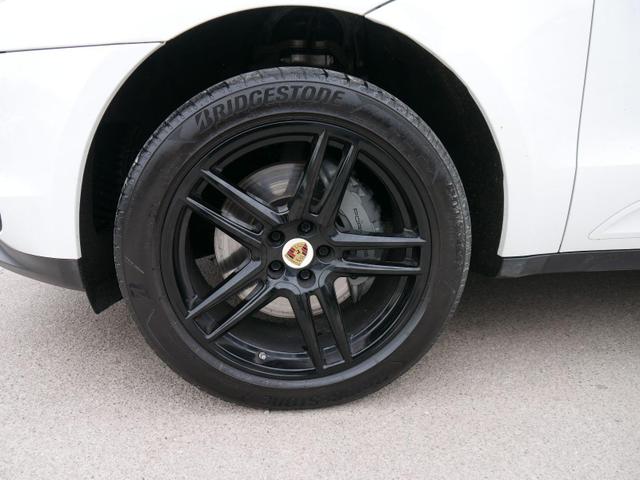 Porsche Macan S*NAVI*DPC*KAMERA*LED*KLIMA*LEDER*EL.PONORAMA-DACH*SPIEGEL-PAKET*20-ZOLL 