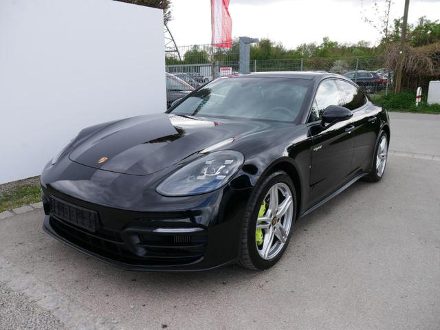 Porsche Panamera - 4 Hybrid*ALLRAD*NAVI*PDC*KAMERA*LED*TEMPOMAT*LEDER*EL.PONORAMA-DACH*20-ZOLL