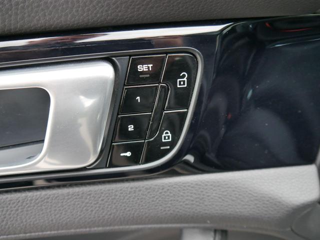 Porsche Panamera 4 Hybrid*ALLRAD*NAVI*PDC*KAMERA*LED*TEMPOMAT*LEDER*EL.PONORAMA-DACH*20-ZOLL 