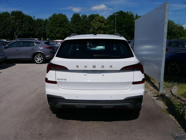 Skoda Kamiq Selection 1.0 TSI DSG*PDC-HINTEN*TEMPOMAT*SMARTLINK*SHZ*LED*KLIMAAUTOMATIK* 