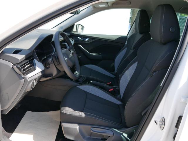 Skoda Kamiq Selection 1.0 TSI DSG*PDC-HINTEN*TEMPOMAT*SMARTLINK*SHZ*LED*KLIMAAUTOMATIK* 