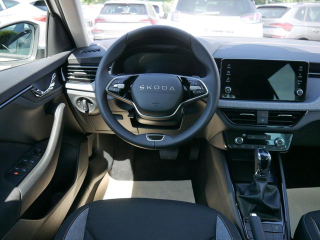 Skoda Kamiq Selection 1.0 TSI DSG*PDC-HINTEN*TEMPOMAT*SMARTLINK*SHZ*LED*KLIMAAUTOMATIK* 