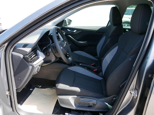 Skoda Kamiq Selection 1.0 TSI DSG*PDC-HINTEN*TEMPOMAT*SMARTLINK*SHZ*LED*KLIMAAUTOMATIK* 