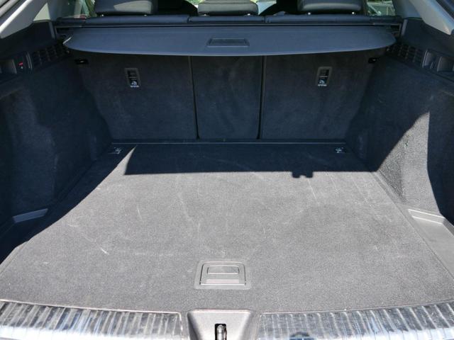 Q5 Sportback quattro S tronic*AHK-SCHWENKBAR*NAVI*PDC*KAMERA*LED*TEMPOMAT*SHZ* 