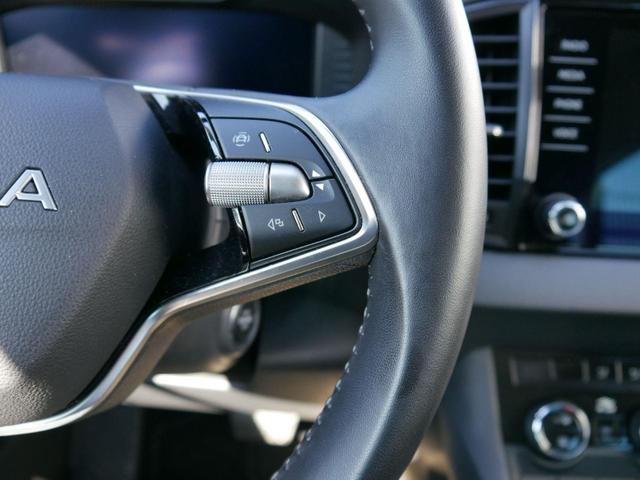 Skoda Karoq Selection 1.5 TSI DSG*ACC*PDC*KAMERA*TEMPOMAT*LED*SMARTLINK*KLIMA*RADIO*17-ZOLL 