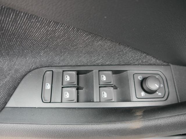 Skoda Kamiq Edition 130 Jahre Premium 1,5 TSI DSG*AHK-SCHWENKBAR*PDC*LED*KAMERA*SHZ*TEMPOMAT 