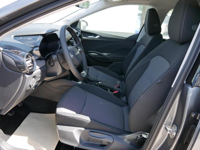 Skoda Fabia Selection 1.0 TSI *NAVI-&Uuml;BER-SMARTLINK*PDC-HI*LED*SHZ*KLIMA*RADIO 