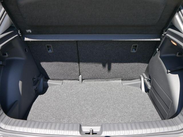 Skoda Fabia Selection 1.0 TSI *NAVI-&Uuml;BER-SMARTLINK*PDC-HI*LED*SHZ*KLIMA*RADIO 