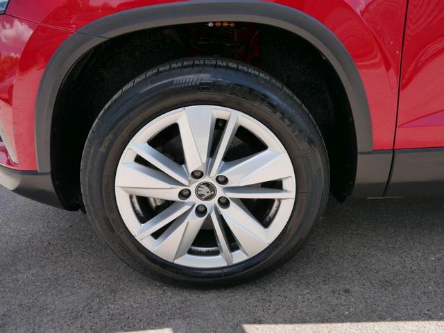 Skoda Karoq Selection 1.5 TSI DSG*ACC*PDC*KAMERA*TEMPOMAT*LED*SMARTLINK*KLIMA*RADIO*17-ZOLL 
