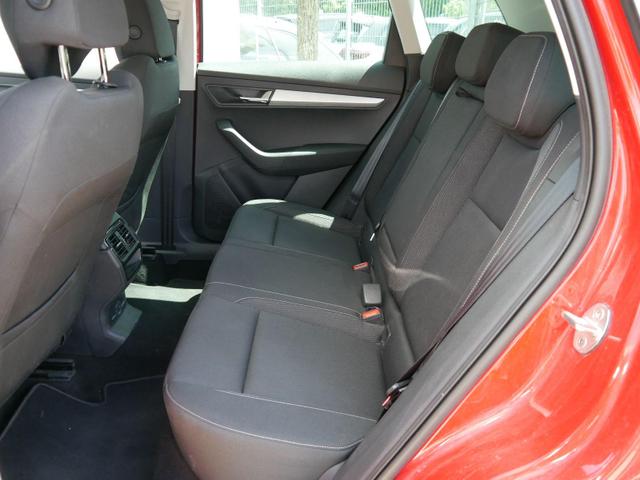 Skoda Karoq Selection 1.5 TSI DSG*ACC*PDC*KAMERA*TEMPOMAT*LED*SMARTLINK*KLIMA*RADIO*17-ZOLL 