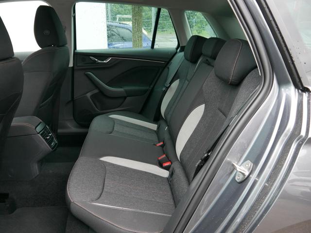 Skoda Kamiq Edition 130 Jahre Premium 1,5 TSI DSG*AHK-SCHWENKBAR*PDC*LED*KAMERA*SHZ*TEMPOMAT 