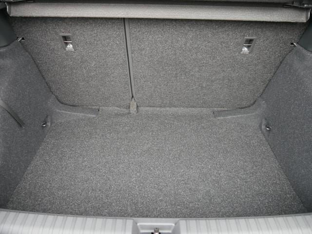 Skoda Kamiq Selection 1.0 TSI DSG*PDC-HINTEN*TEMPOMAT*SMARTLINK*SHZ*LED*KLIMAAUTOMATIK* 