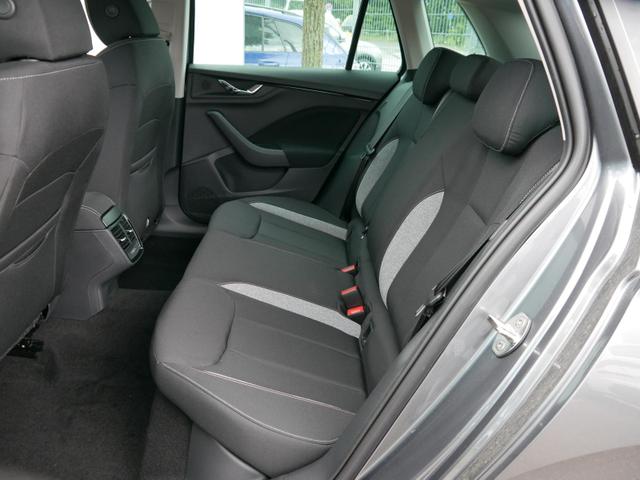 Skoda Kamiq Selection 1.0 TSI DSG*PDC-HINTEN*TEMPOMAT*SMARTLINK*SHZ*LED*KLIMAAUTOMATIK* 