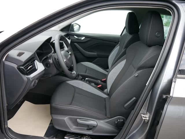 Skoda Kamiq Selection 1.0 TSI DSG*PDC-HINTEN*TEMPOMAT*SMARTLINK*SHZ*LED*KLIMAAUTOMATIK* 