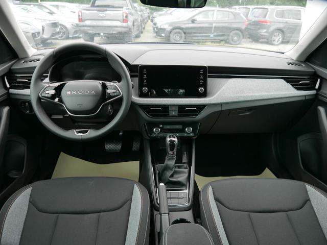 Skoda Kamiq Selection 1.0 TSI DSG*PDC-HINTEN*TEMPOMAT*SMARTLINK*SHZ*LED*KLIMAAUTOMATIK* 
