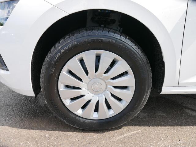 Skoda Kamiq Selection 1.0 TSI DSG*AHK-SCHWENKBAR*TEMPOMAT*PDC-HINTEN*KEYLESS-GO*SHZ* 