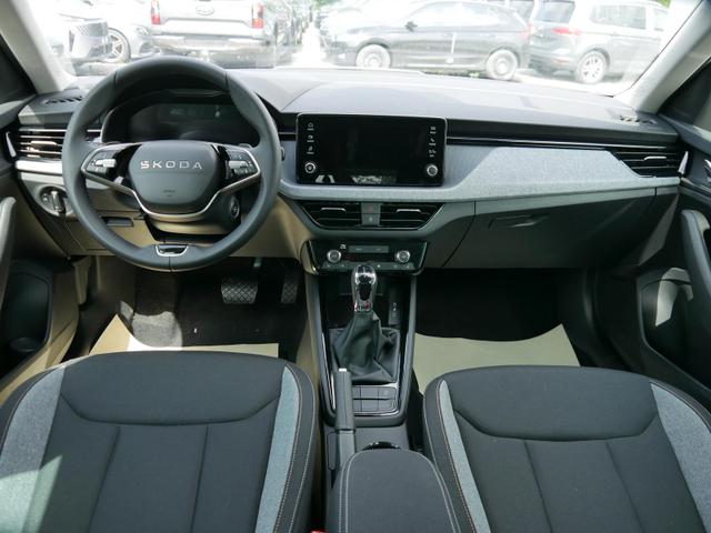 Skoda Kamiq Selection 1.0 TSI DSG*AHK-SCHWENKBAR*TEMPOMAT*PDC-HINTEN*KEYLESS-GO*SHZ* 