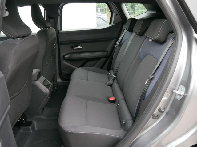 Dacia Duster Expression 3 TCe 4x2*NAVI-&Uuml;BER-SMARTLINK*AHK*PDC-KAMERA*LED*SHZ*17-ZOLL 