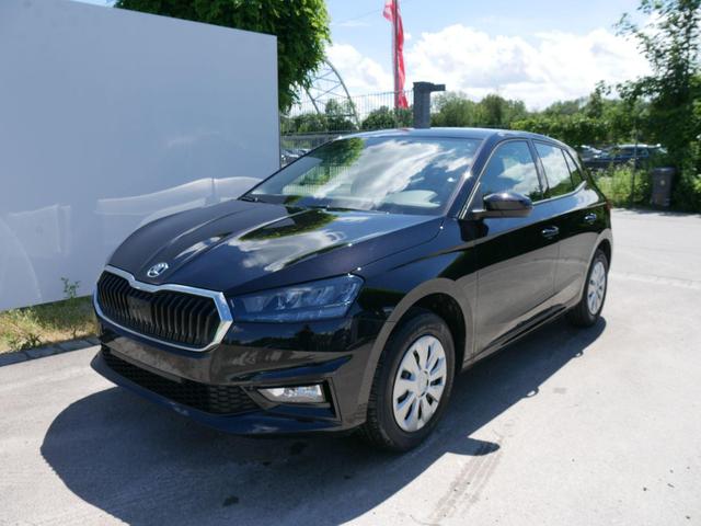 Skoda Fabia - Selection 1.0 TSI *NAVI-&Uuml;BER-SMARTLINK*PDC-HI*LED*SHZ*KLIMA*RADIO