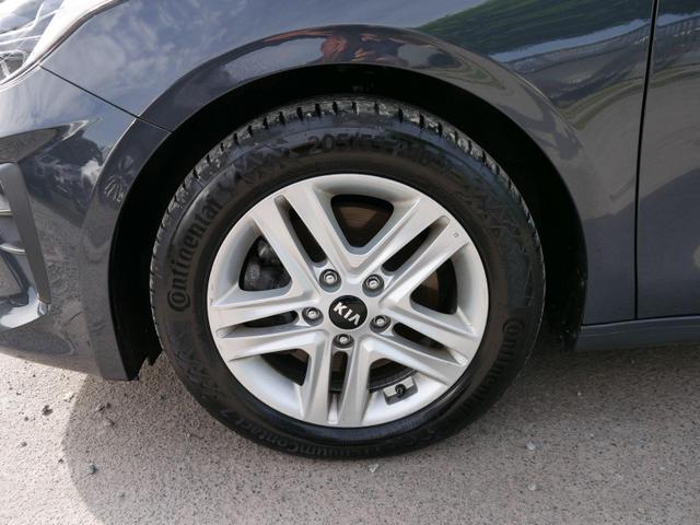 Kia Ceed Sportswagon SW Edition 1.5 T-GDI*TEMPOMAT*KLIMA*SHZ*TAGFAHRLICHT-LED*16-ZOLL 