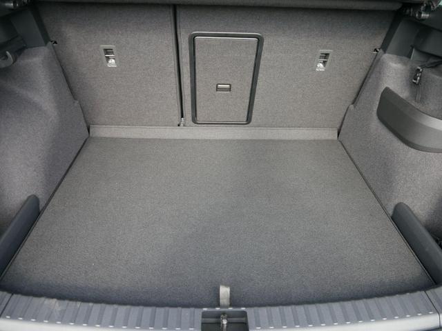 Skoda Karoq Sportline 2.0 TDI 4x4 DSG*AHK-SCHWENKBAR*ACC*PDC-HI*LED*SHZ*TEMPOMAT*KLIMA 