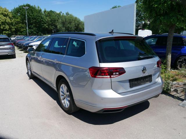 Volkswagen Passat Variant 2.0 TDI DPF DSG BUSINESS * ACC AHK LED NAVI PDC KLIMAAUTOMATIK 