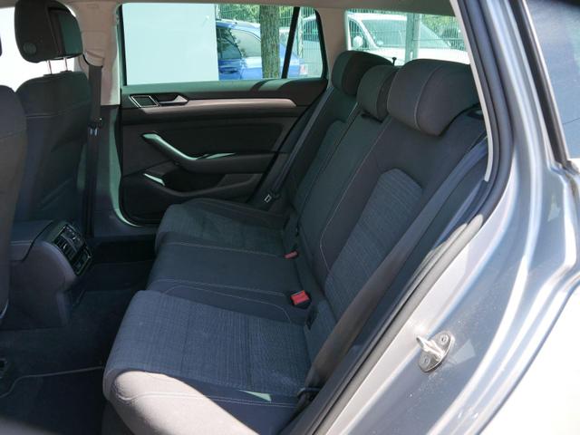 Volkswagen Passat Variant 2.0 TDI DPF DSG BUSINESS * ACC AHK LED NAVI PDC KLIMAAUTOMATIK 