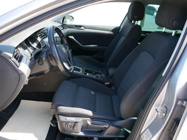 Volkswagen Passat Variant 2.0 TDI DPF DSG BUSINESS * ACC AHK LED NAVI PDC KLIMAAUTOMATIK 