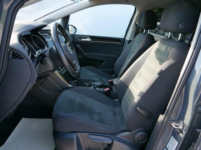Volkswagen Touran Highline 1.5 TSI ACT DSG * ACC WINTERPAKET LED NAVI PDC KAMERA SHZG 