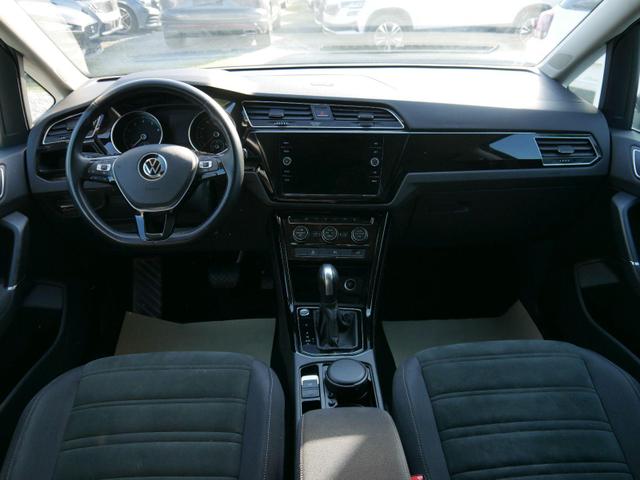 Volkswagen Touran Highline 1.5 TSI ACT DSG * ACC WINTERPAKET LED NAVI PDC KAMERA SHZG 