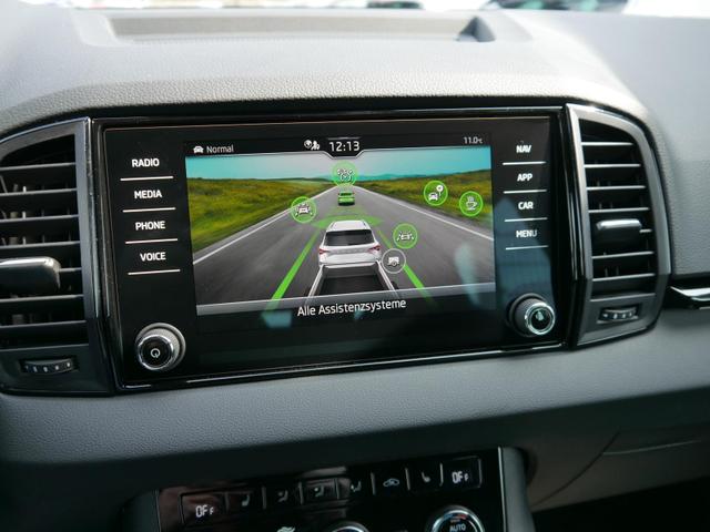 Skoda Karoq Sportline 2.0 TSI 4x4 DSG DSG*ACC*AHK-SCHWENKBAR*PDC-HINTEN*KESSY*LENKRADHEIZUNG* 