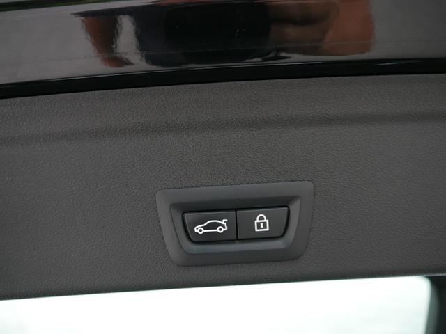 BMW X6 xDrive 40d 40d*ACC*NAVI*PDC*360/KAMERA*LED*HEAD-UP DISPLAY*EL-PANORAMA-DACH*22-ZOLL 