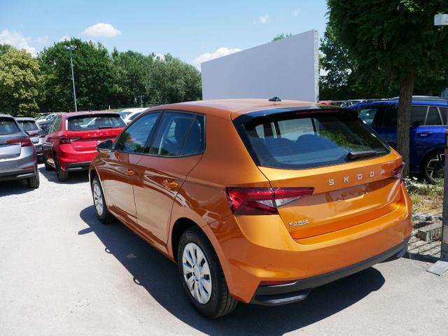 Skoda Fabia Selection 1.0 TSI DSG*NAVI-&Uuml;BER-SMARTLINK*LED*PDC-HI*SHZ*DAB*KLIMA 
