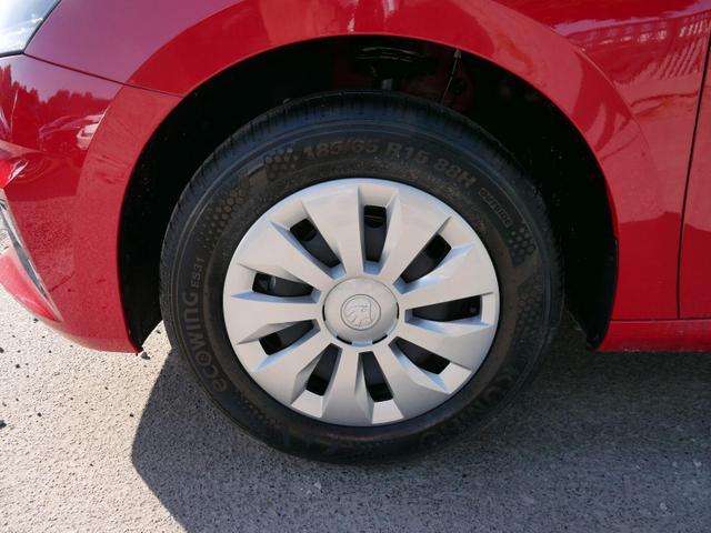 Skoda Fabia Selection 1.0 TSI *NAVI-&Uuml;BER-SMARTLINK*PDC-HI*LED*SHZ*KLIMA*RADIO 