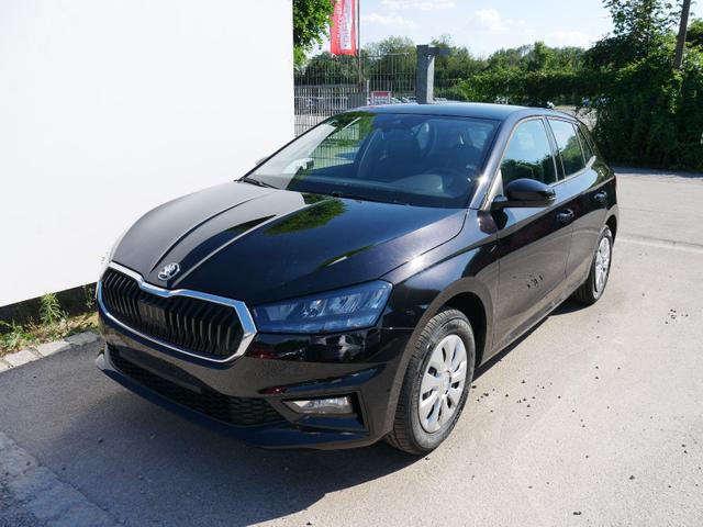 Skoda Fabia - Selection 1.0 TSI *NAVI-&Uuml;BER-SMARTLINK*PDC-HI*LED*SHZ*KLIMA*RADIO