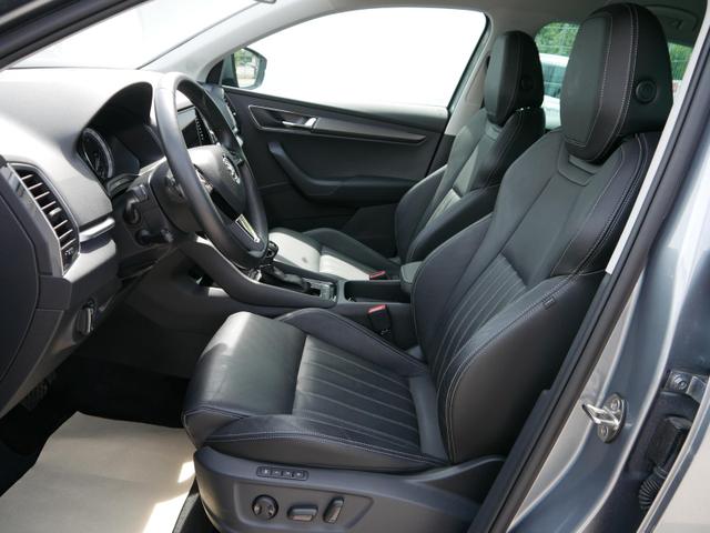Skoda Karoq Style 1.5 DSG*NAVI*PDC*KAMERA*LED*SHZ*TEMPOMAT*LEDER*KLIMA*18-ZOLL 