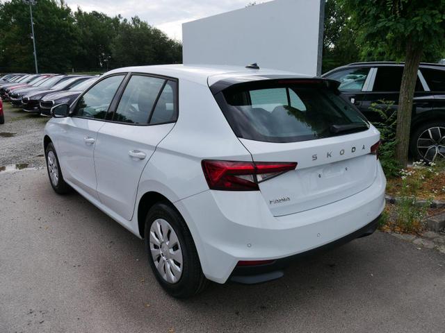 Skoda Fabia Selection 1.0 TSI DSG*NAVI-&Uuml;BER-SMARTLINK*LED*PDC-HI*SHZ*DAB*KLIMA 