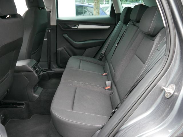 Skoda Karoq Selection 1.5 TSI DSG*ACC*PDC*KAMERA*TEMPOMAT*LED*SMARTLINK*KLIMA*RADIO*17-ZOLL 