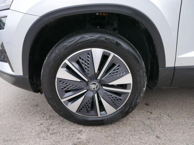 Skoda Karoq Selection 1.5 TSI DSG*ACC*PDC*KAMERA*TEMPOMAT*LED*SMARTLINK*KLIMA*RADIO*17-ZOLL 