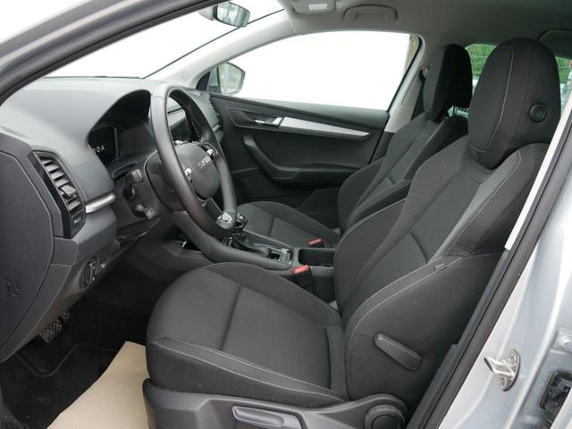 Skoda Karoq Selection 1.5 TSI DSG*ACC*PDC*KAMERA*TEMPOMAT*LED*SMARTLINK*KLIMA*RADIO*17-ZOLL 
