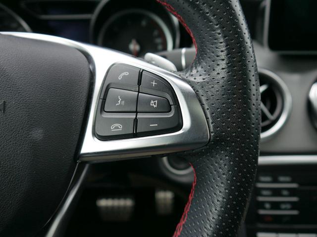 Mercedes-Benz 250 AMG Line 4Matic 7G-DCT Line*NAVI*PDC*KAMERA*LED*SHZ*TEMPOMAT*KLIMA*19-ZOLL 
